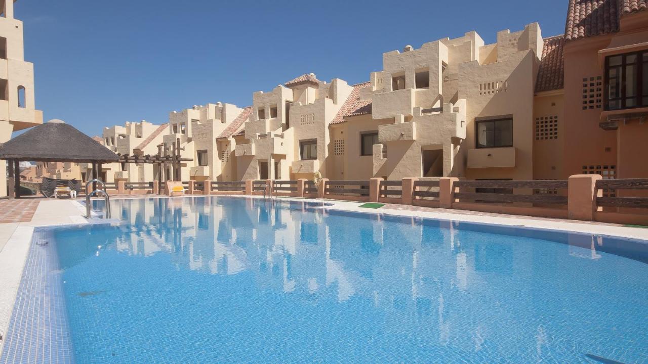 Duquesa Village 16,62,32 Manilva Eksteriør billede